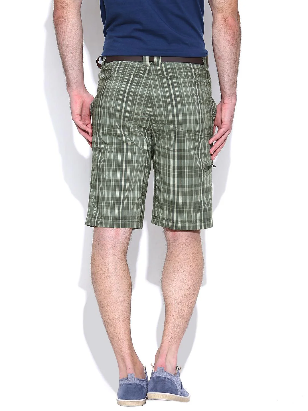 Columbia Men Green Cool Creek  Stretch Plaid Short - Image 4