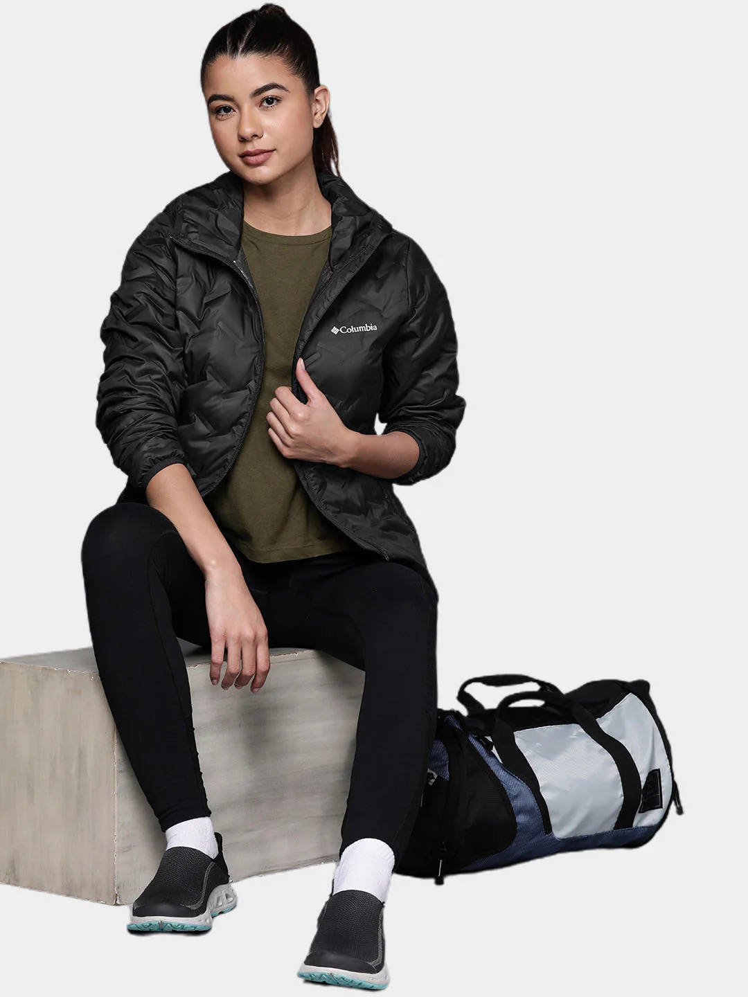 Columbia Women Black Delta Ridge Down Hooded Jacket - Image 10