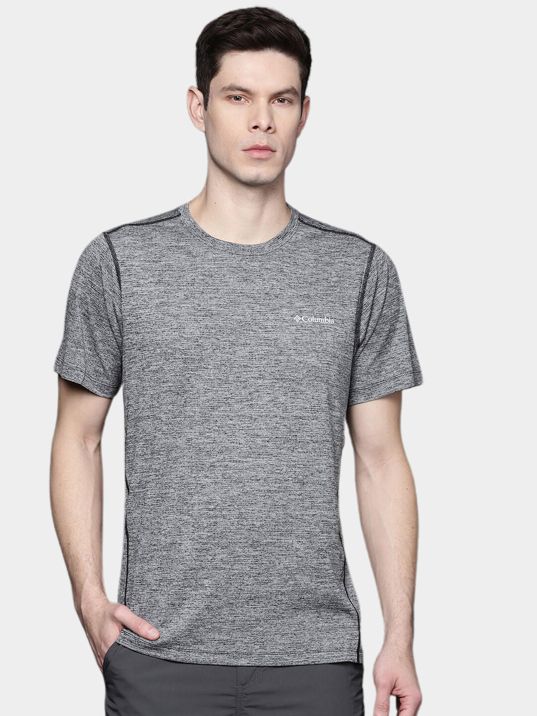 Columbia Men Black Deschutes Runner Short Sleeve Shirt - Image 7