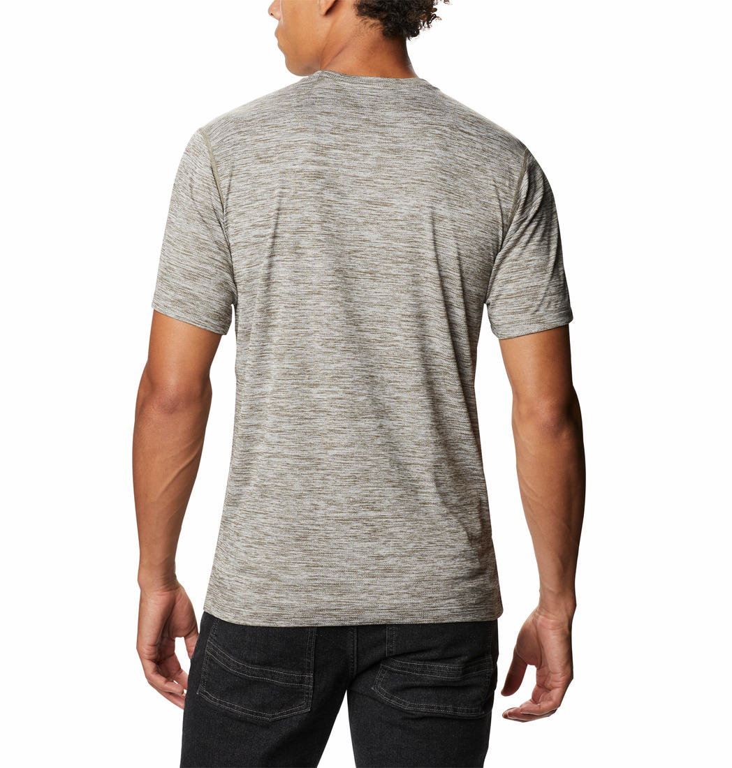 Columbia Men Green Deschutes Runner Short Sleeve Shirt - Image 6