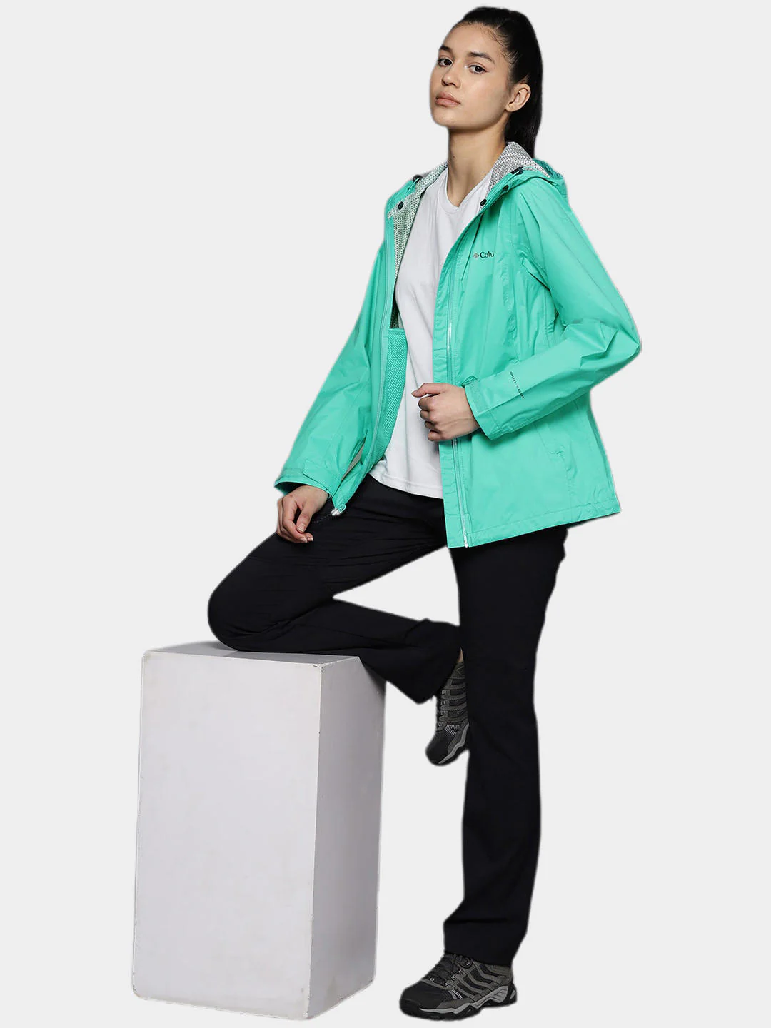 Columbia Women Green EvaPOURation Jacket Waterproof - Image 12