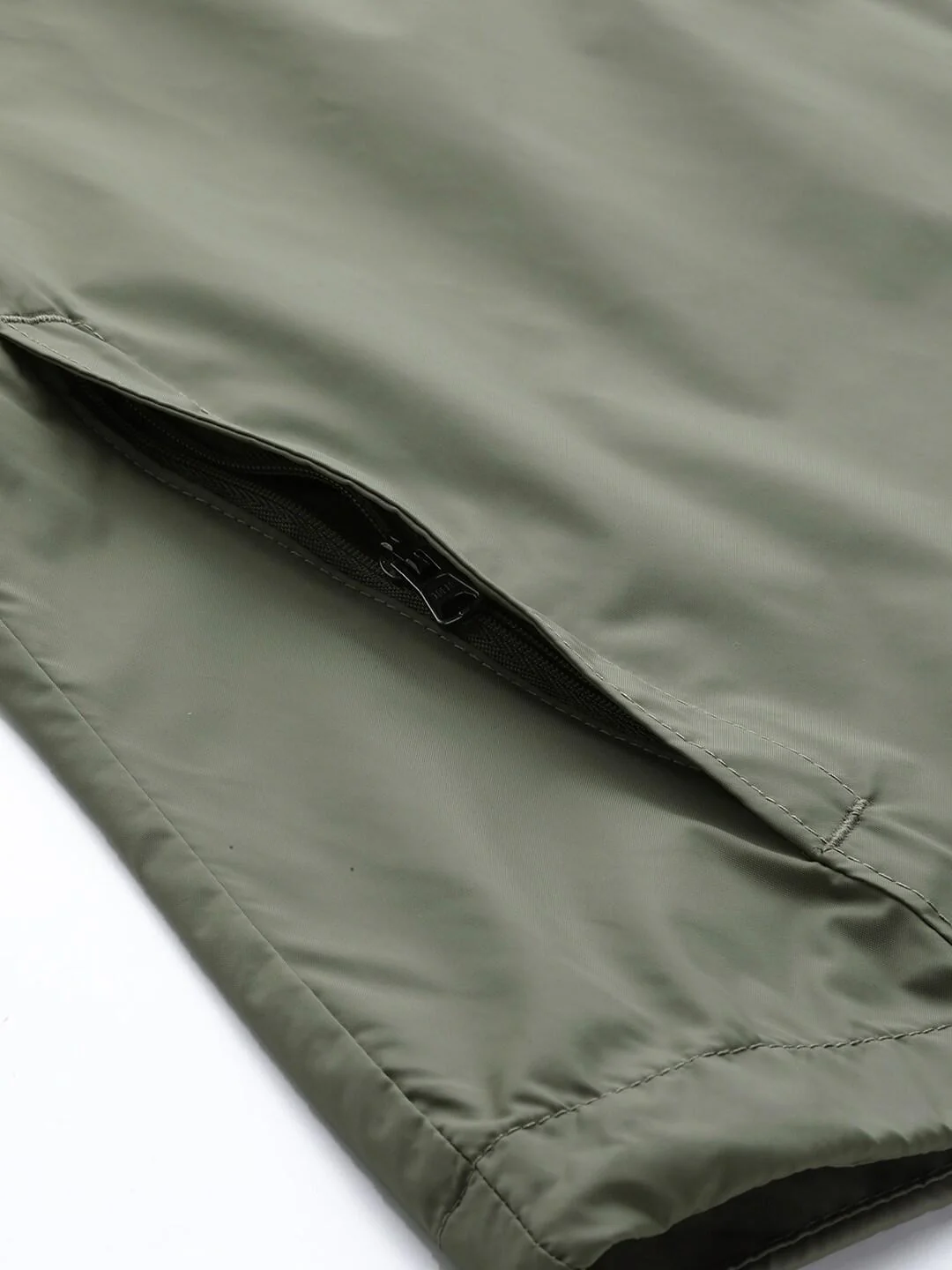 Columbia Men Green Glennaker Lake Rain Jacket - Image 9