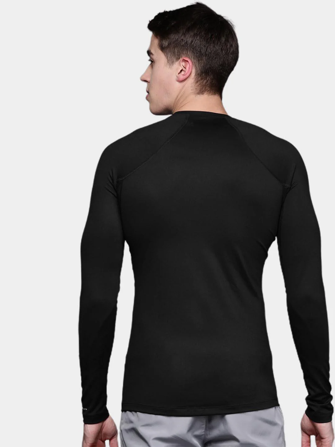 Columbia Men Black Heavyweight Stretch Long Sleeve Top (Non Returnable) - Image 11