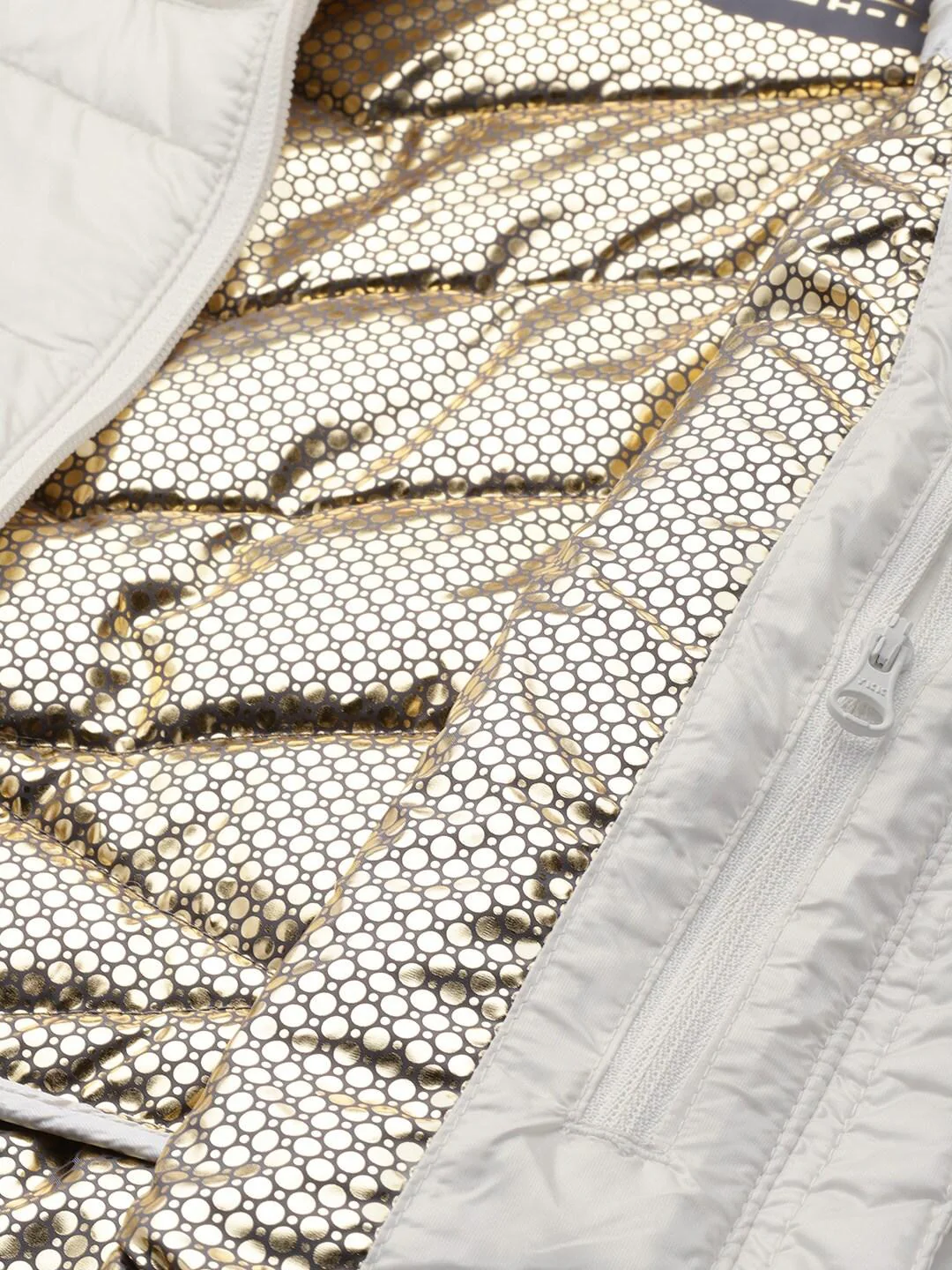 Columbia Women White Joy Peak Jacket - Image 7