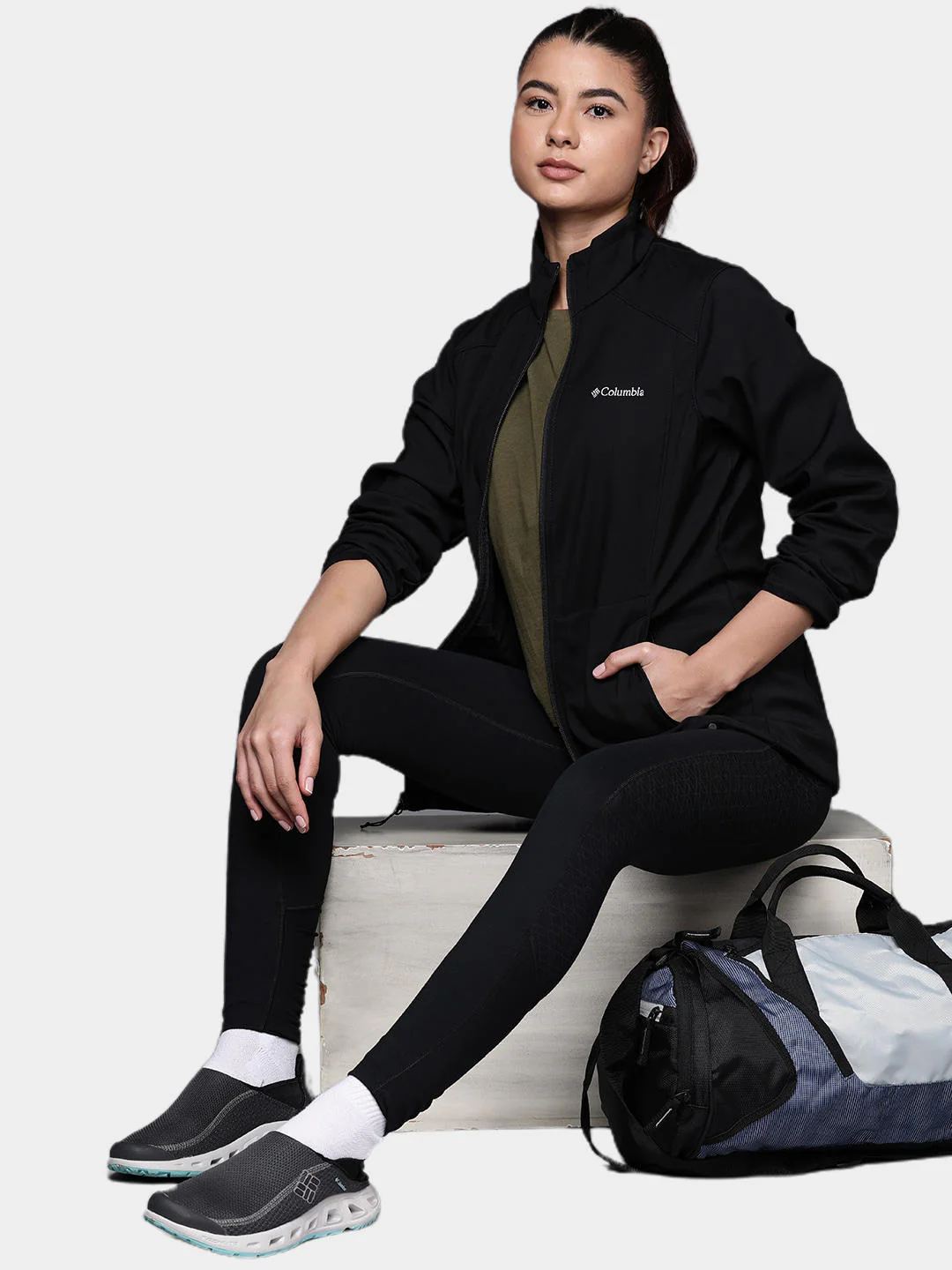 Columbia Women Black Kruser Ridge II Softshell - Image 10