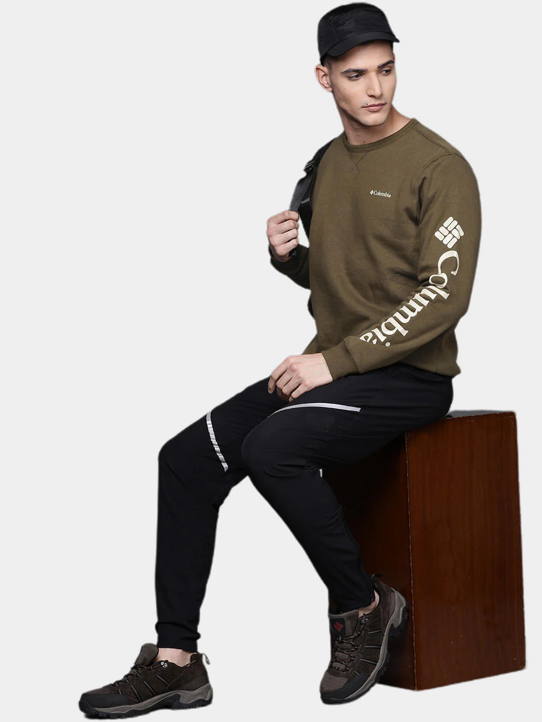 Columbia Men Olive M Columbia Logo Fleece Crew (Sun Protection) - Image 10