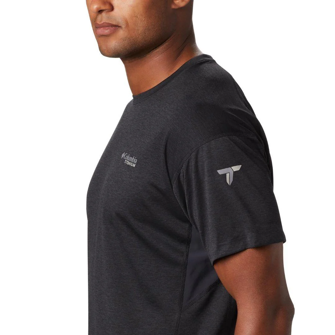Columbia Men Black M Irico Knit SS Crew - Image 5
