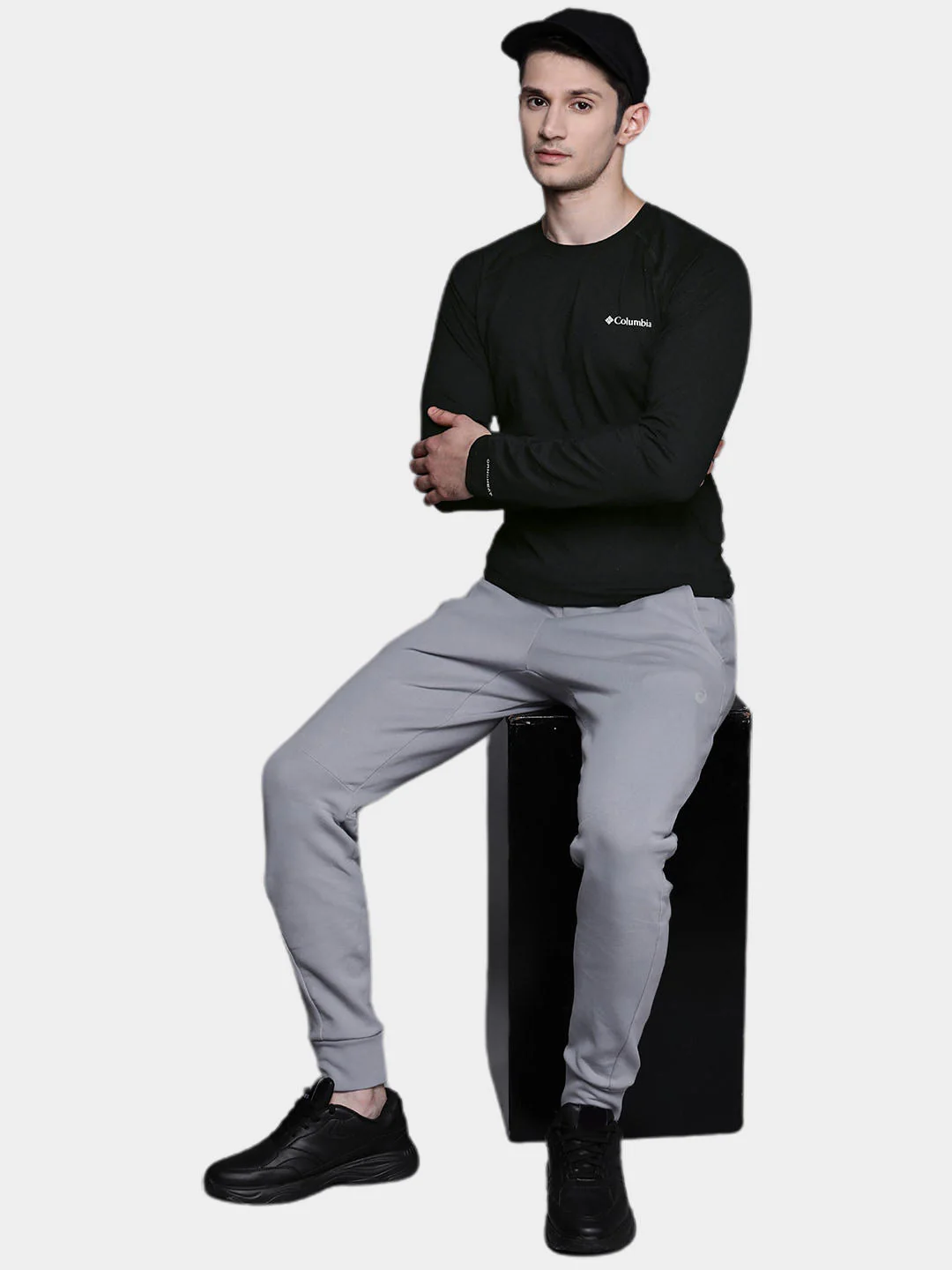 Columbia Men Black M Omni-Heat Infinity Knit LS Crew (Non Returnable) - Image 11