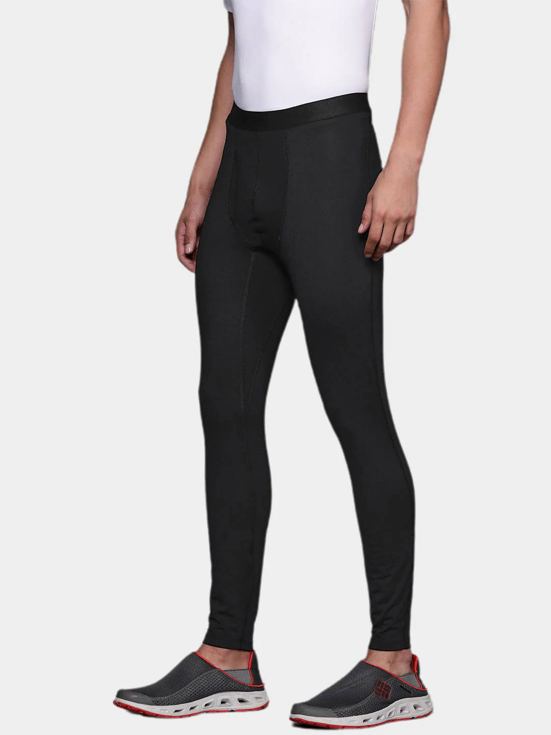 Columbia Men Black Midweight Stretch Tight (Non Returnable) - Image 12