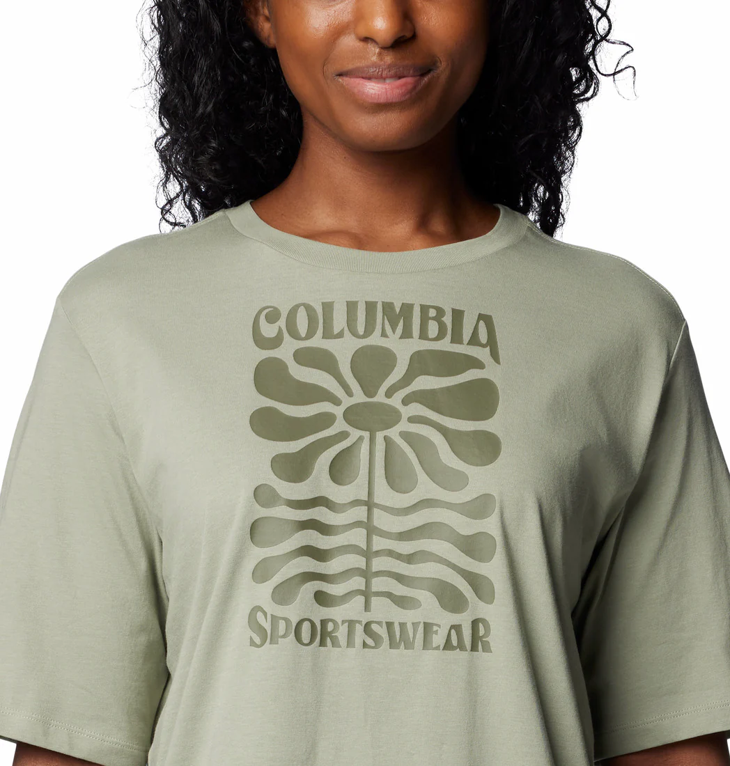 Columbia Women Green North Cascades Relaxed Tee - Image 5