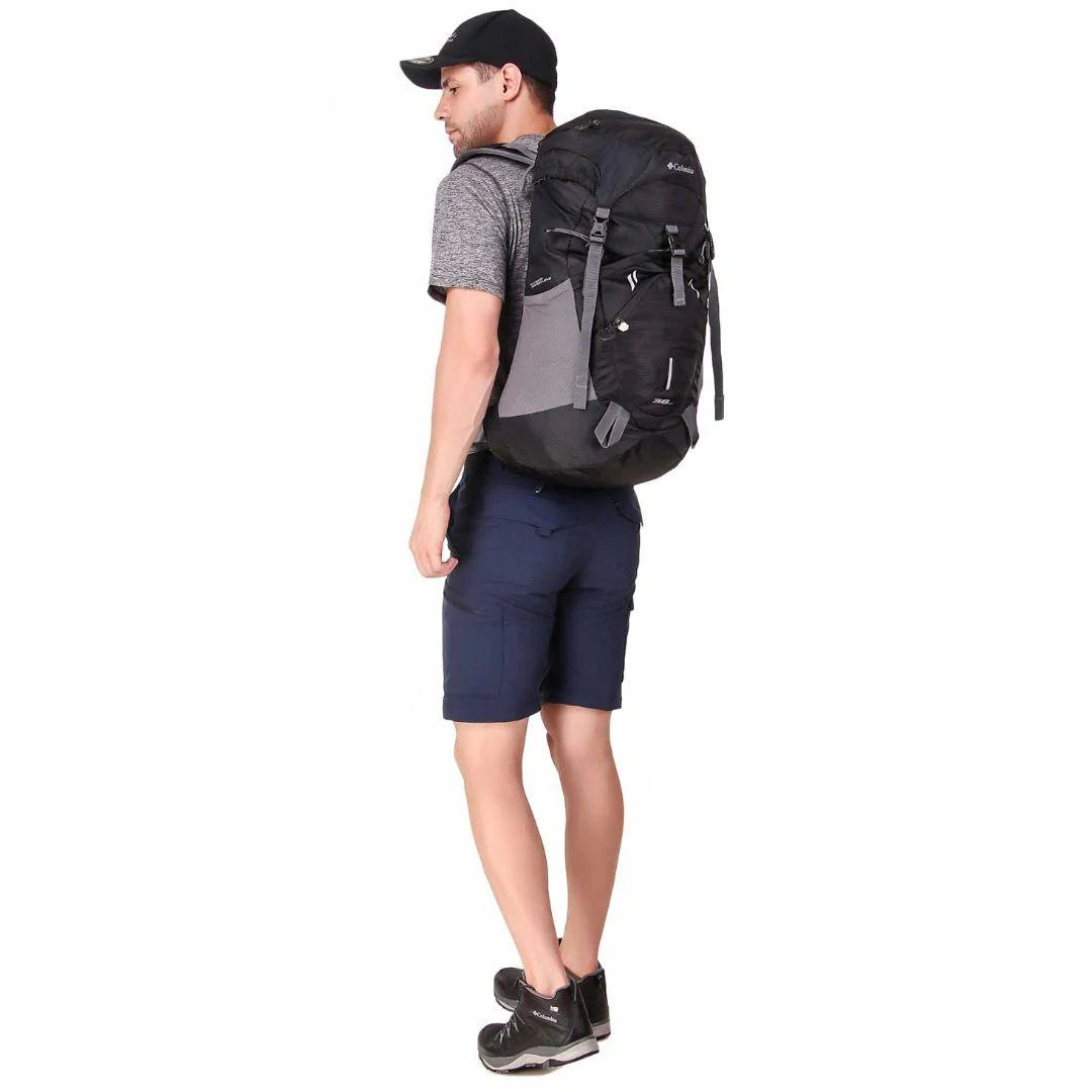 Columbia Unisex Black Outdoor Adventure 38L Backpack - Image 4