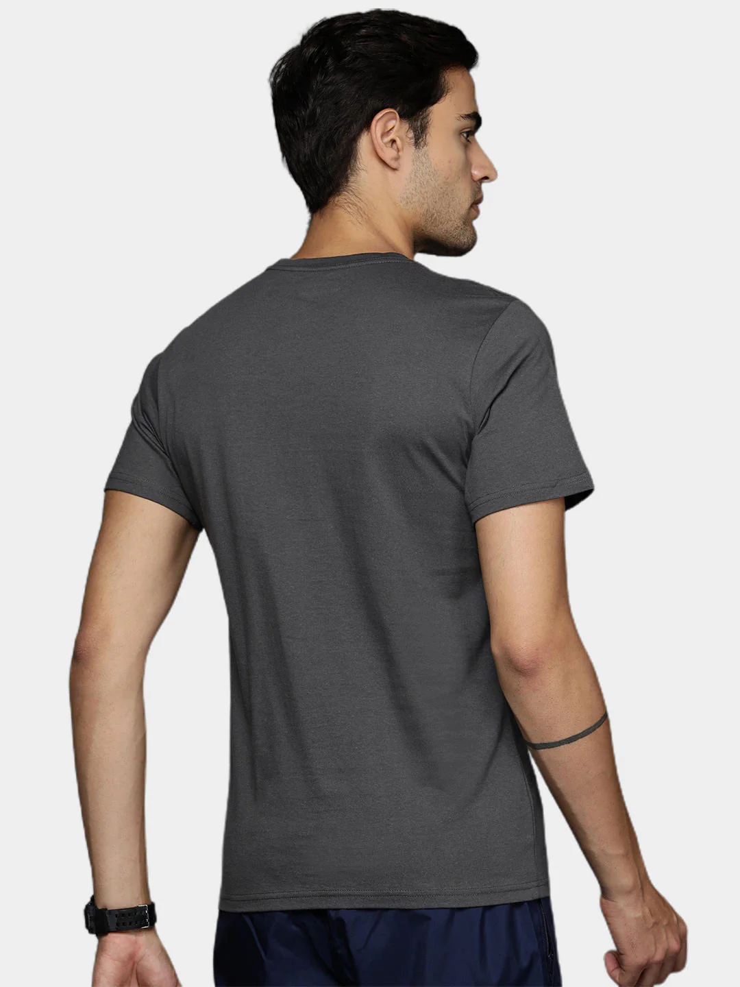 Columbia Men Black Path Lake Graphic Tee II - Image 10