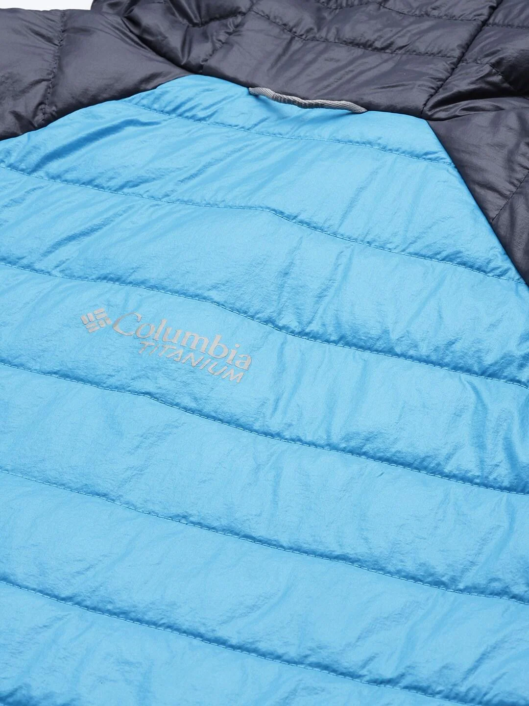 Columbia Women Blue Platinum Peak Hooded Jacket - Image 9