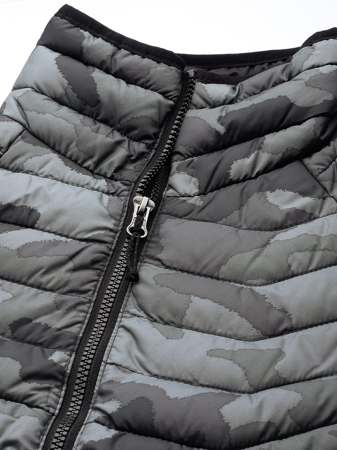 Columbia Women Black Powder Lite Jacket - Image 6