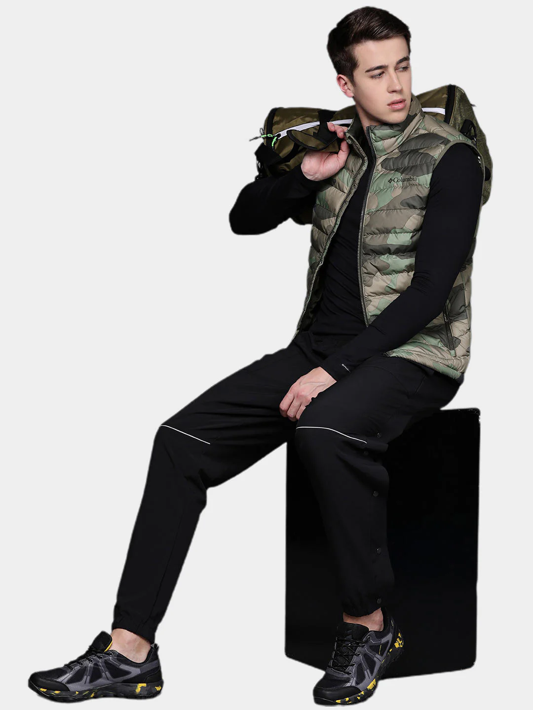 Columbia Men Green Powder Lite Vest - Image 10