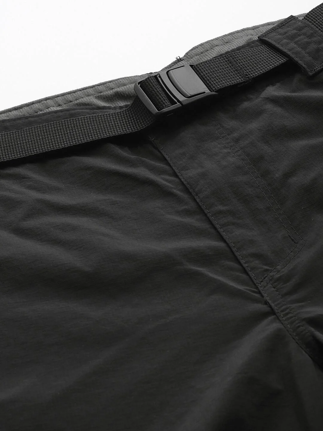 Columbia Men Black Silver Ridge Cargo Short (Sun Protection) - Image 8