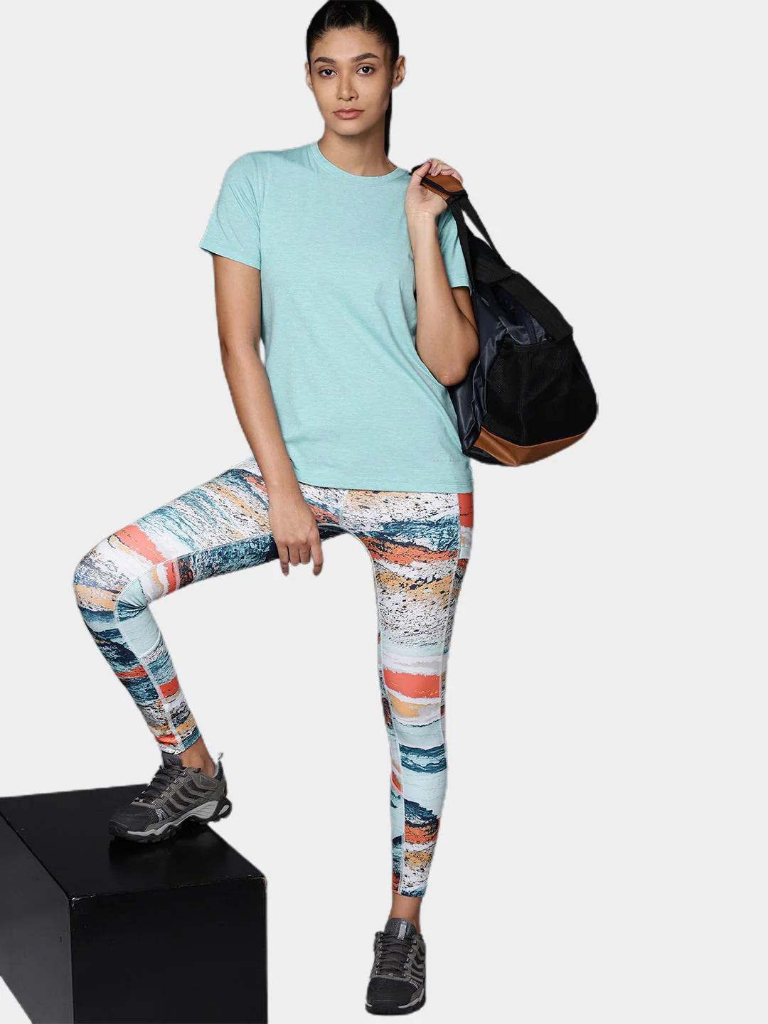 Columbia Women Blue Sun Trek SS Tee (Sun Protection) - Image 10