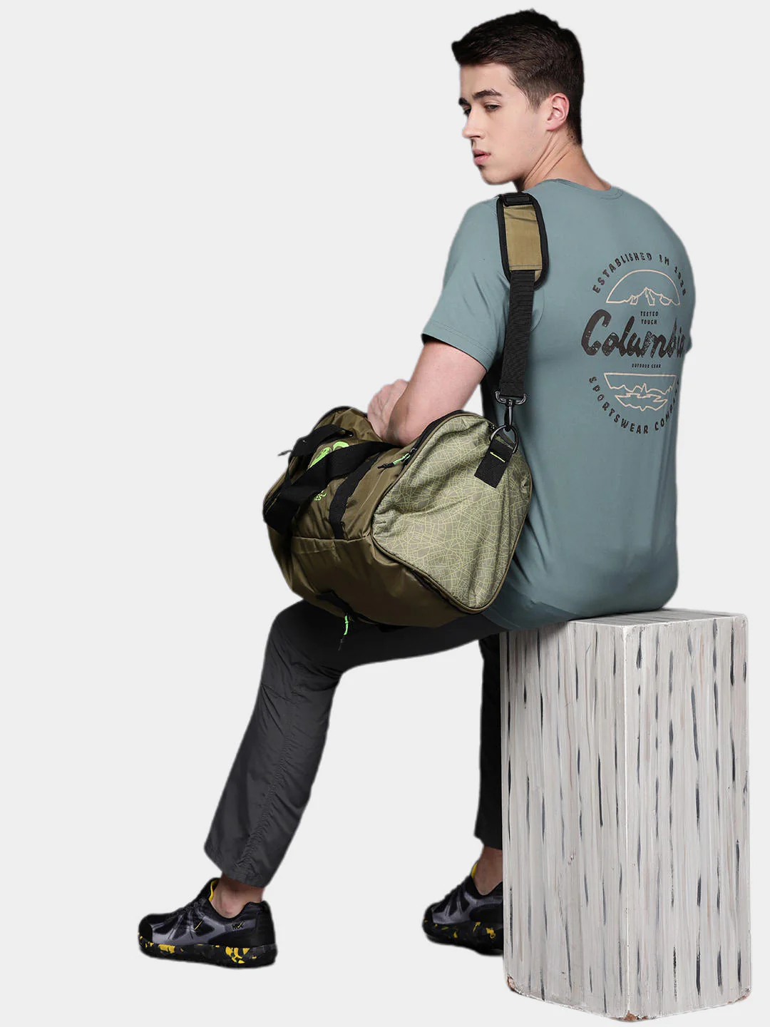 Columbia Men Green Tech Trail Graphic Tee (Sun Protection) - Image 6
