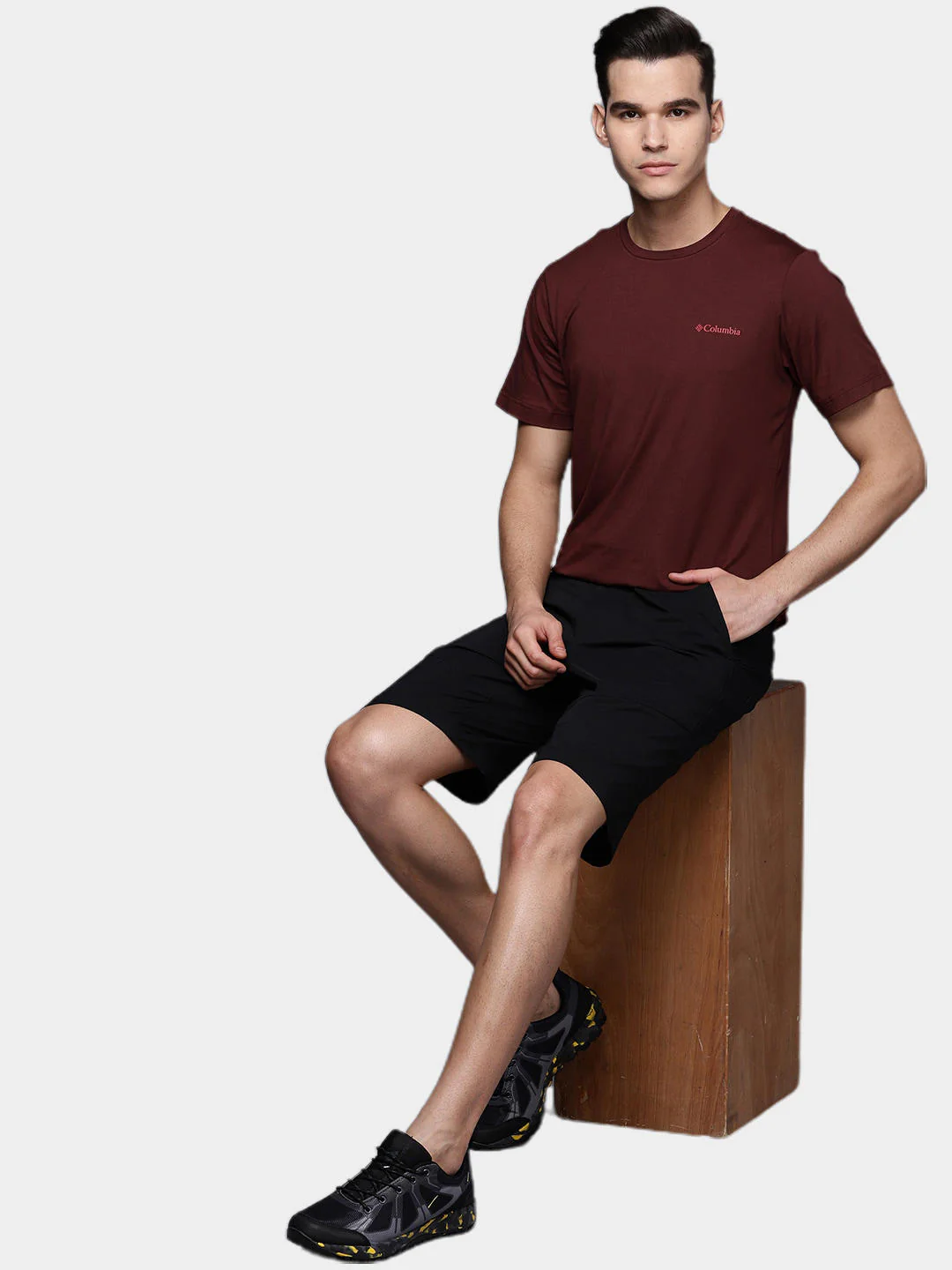 Columbia Men Maroon Tech Trail Graphic Tee (Sun Protection) - Image 8