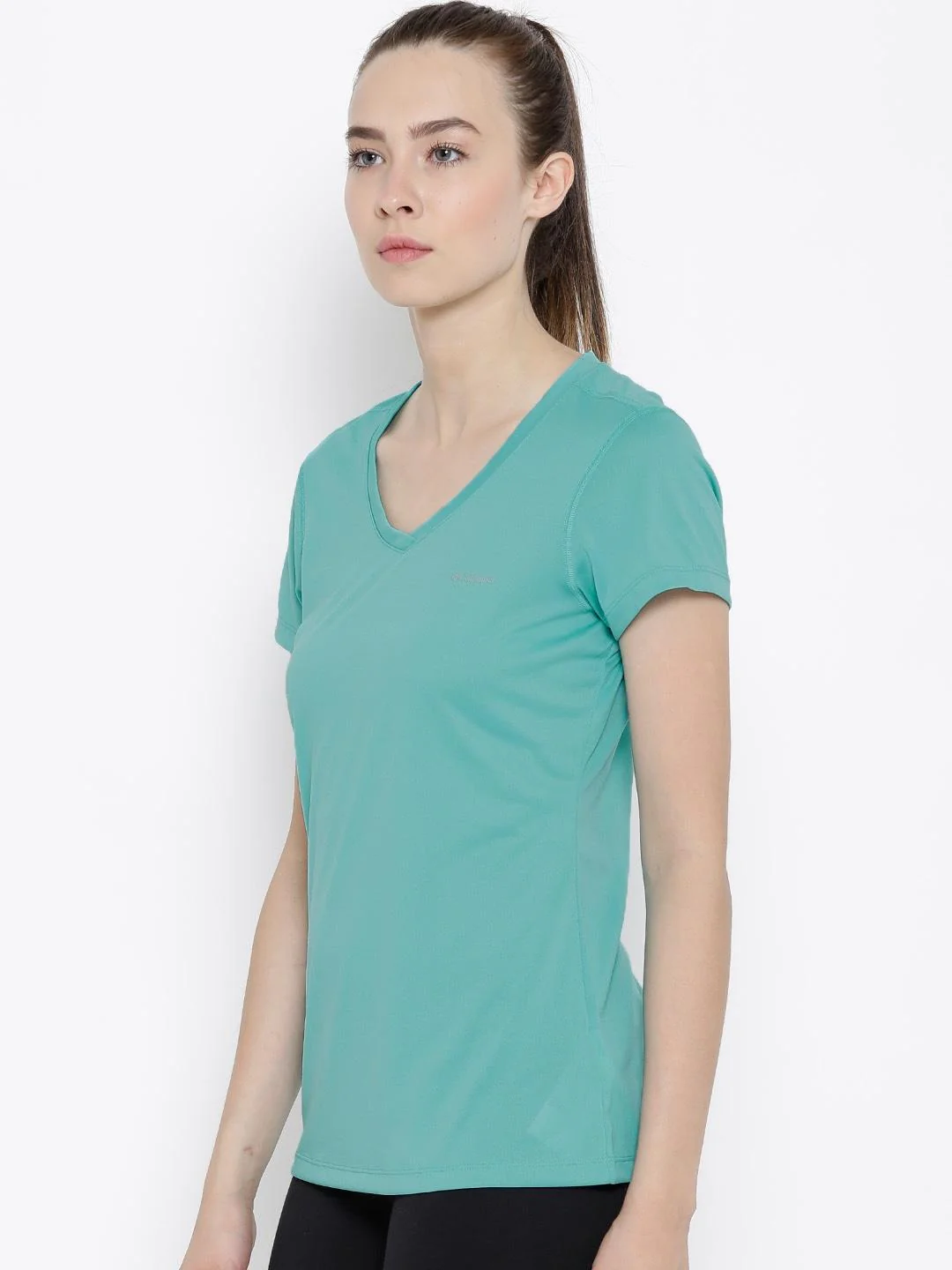 Columbia Women Green Tech TrekShort Sleeve Shirt - Image 2
