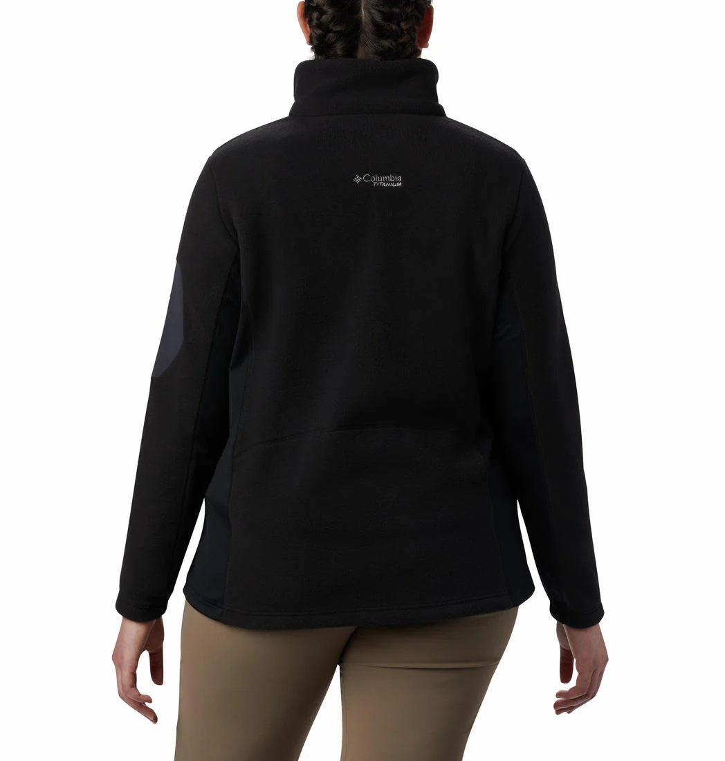 Columbia Women Black Titan Pass 2.0 II Fleece - Image 2