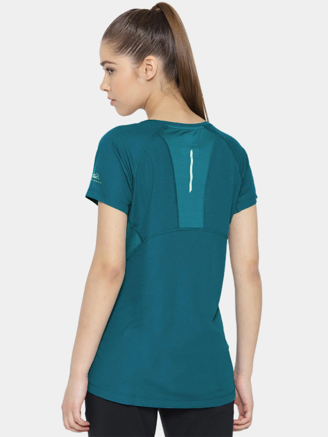 Columbia Women Blue Titan Ultra II Short Sleeve - Image 10