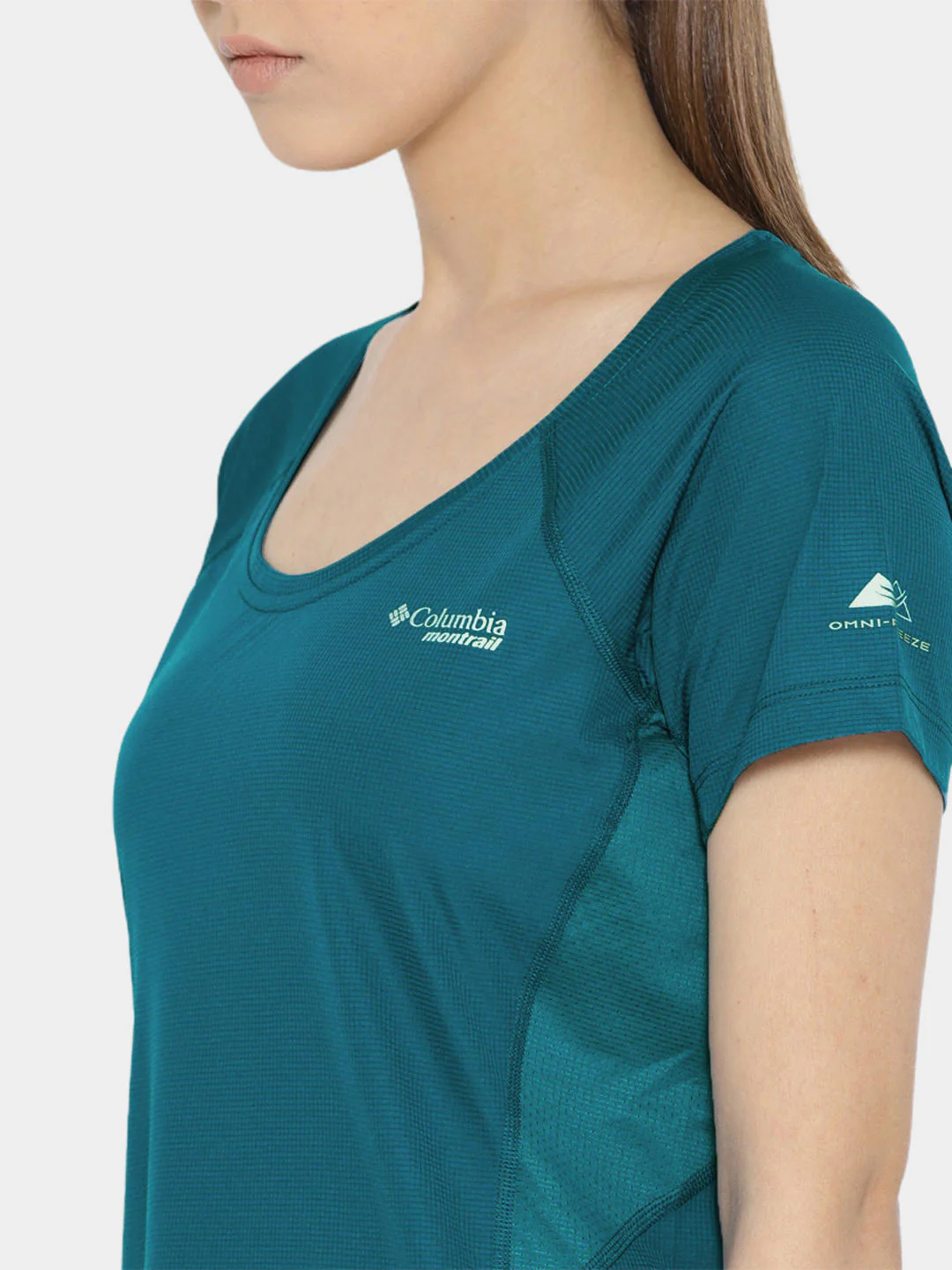 Columbia Women Blue Titan Ultra II Short Sleeve - Image 7