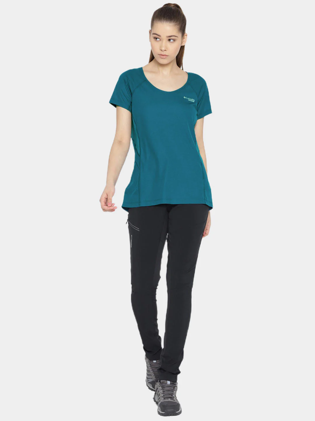 Columbia Women Blue Titan Ultra II Short Sleeve - Image 9