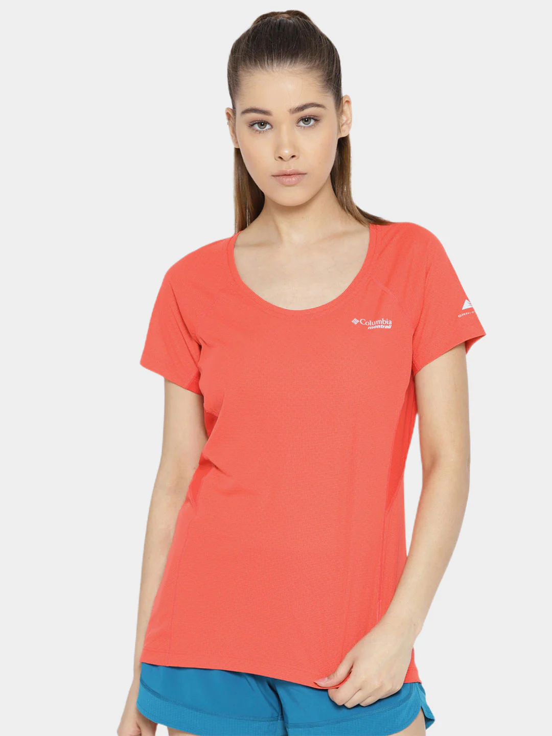 Columbia Women Red Titan Ultra II Short Sleeve - Image 11
