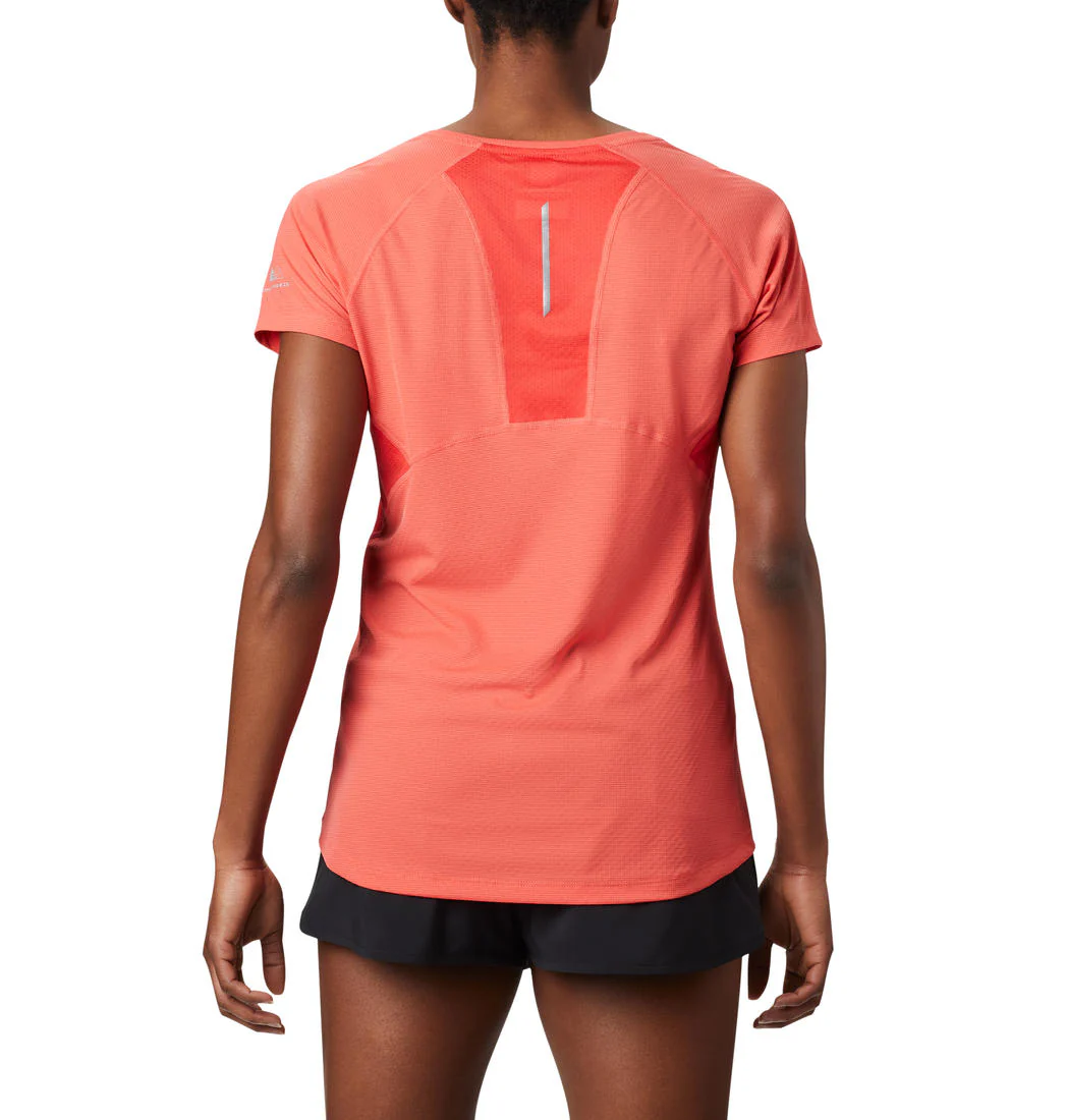 Columbia Women Red Titan Ultra II Short Sleeve - Image 7