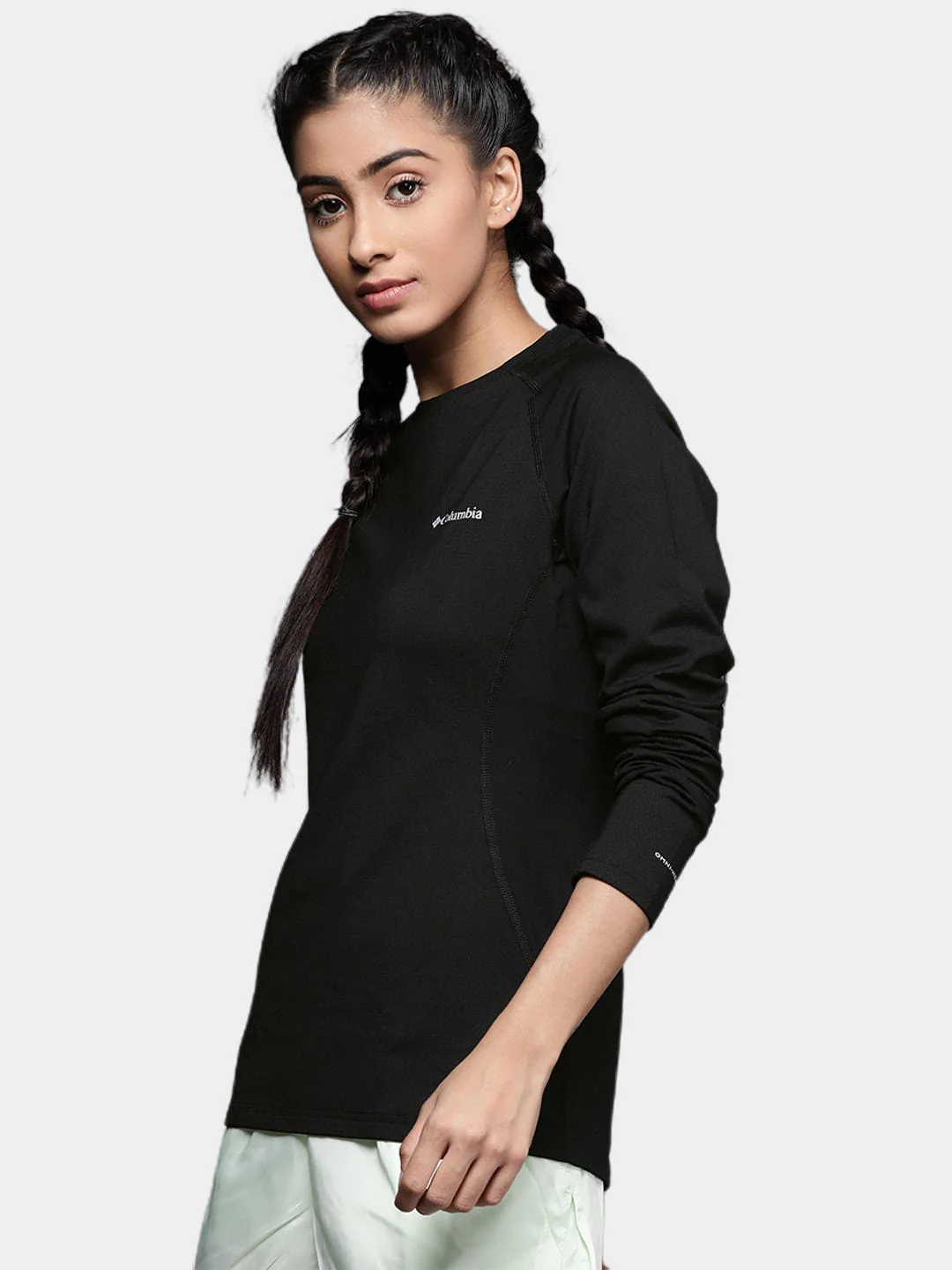 Columbia Women Black W Omni-Heat 3D Knit Crew II (Non Returnable) - Image 12