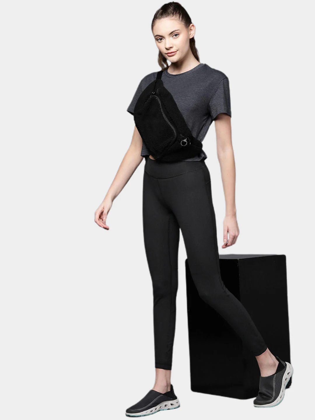 Columbia Women Black W Omni-Heat Infinity Tight (Non Returnable) - Image 10