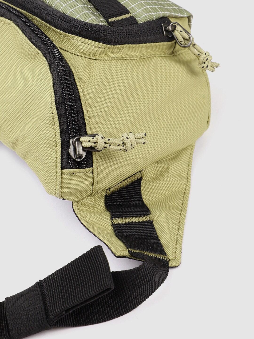 Columbia Unisex Green Zigzag Hip Pack - Image 6